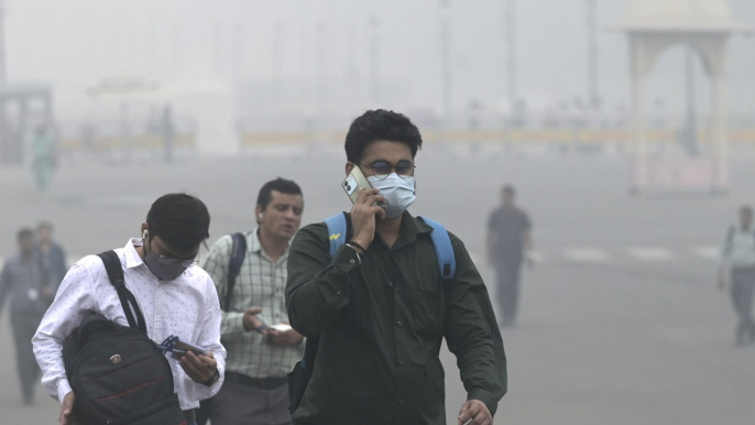 A New Delhi, un brouillard de pollution hautement toxique a envahi la ville