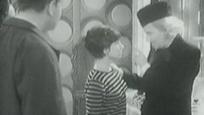 001_unearthly_child-clip1