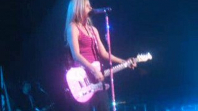 Concert Avril Lavigne 10.06.08 My Happy Ending