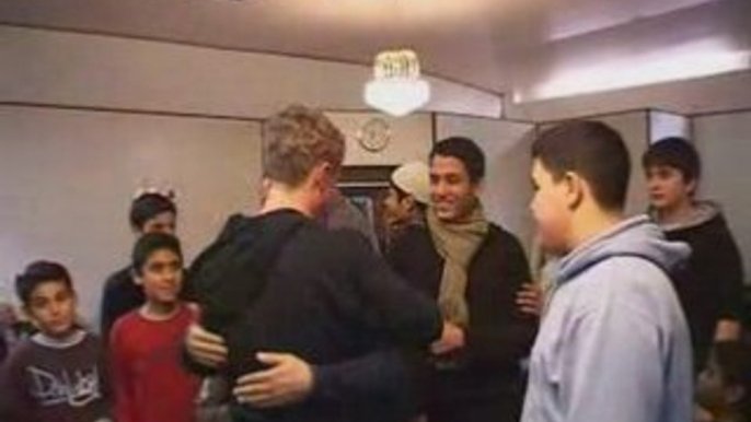 German boy converts to islam & Deutsch Konvertiten zum ISLAM