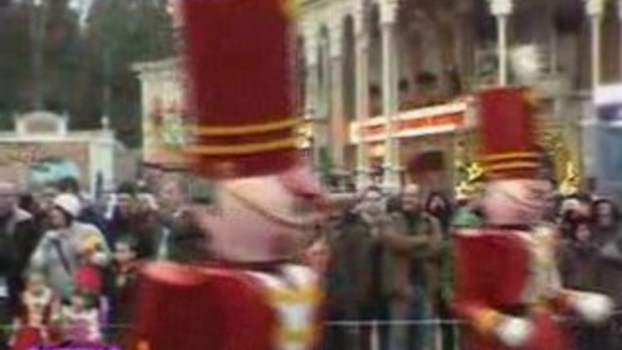 Parade de Noël de Disneyland Resort Paris 2008