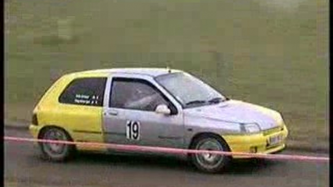 IGOR ET SA CLIO AU RALLYE DES THERMES 2009