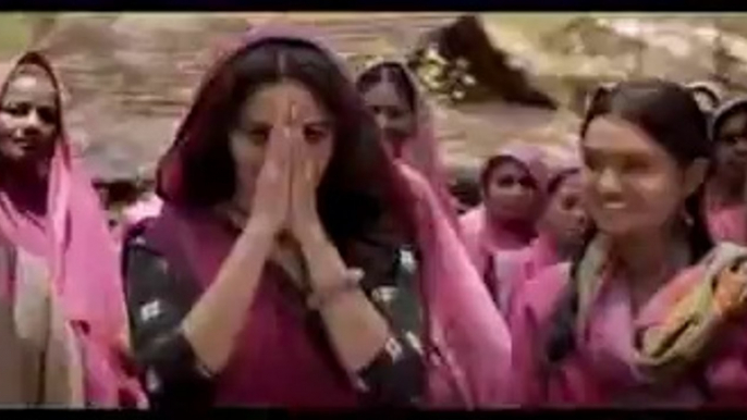 Gulaab Gang - Official Trailer  Madhuri Dixit, Juhi Chawla