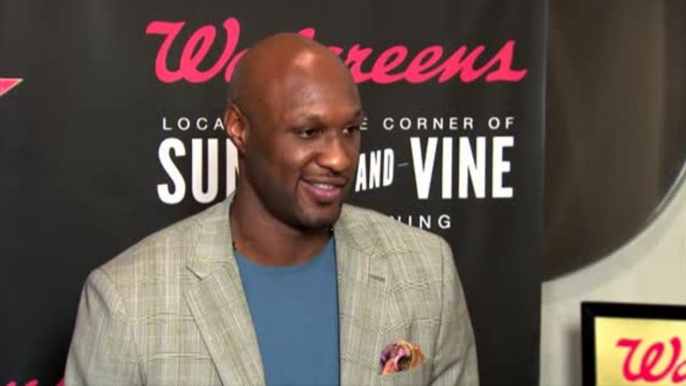 Lamar Odom "Checks Into Rehab" For Drug and Alcohol Problems