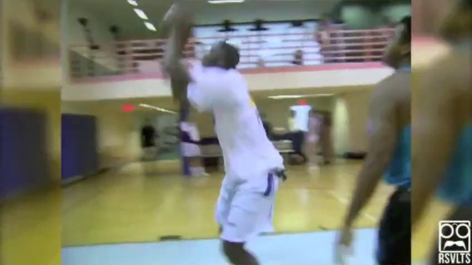 Gros dunks et cassages de panneaux de Basket-Ball! COMPILATION ENORME!