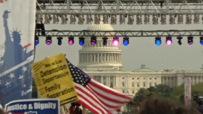 Immigrants rally on National Mall, urging Congress to pass immigration reform