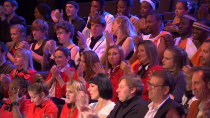 Gaëlle chante "Pendant Que Les Champs Brulent" de Niagara