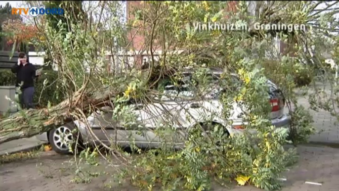 Beelden van stormschade in Groningen - RTV Noord