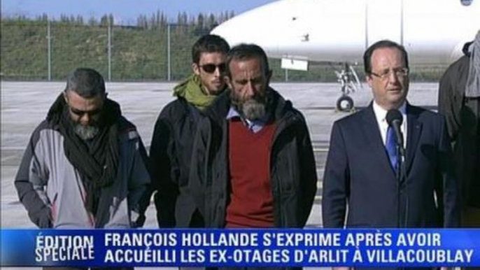 Ex-otages d'Arlit: François Hollande "salue" leur courage - 30/10