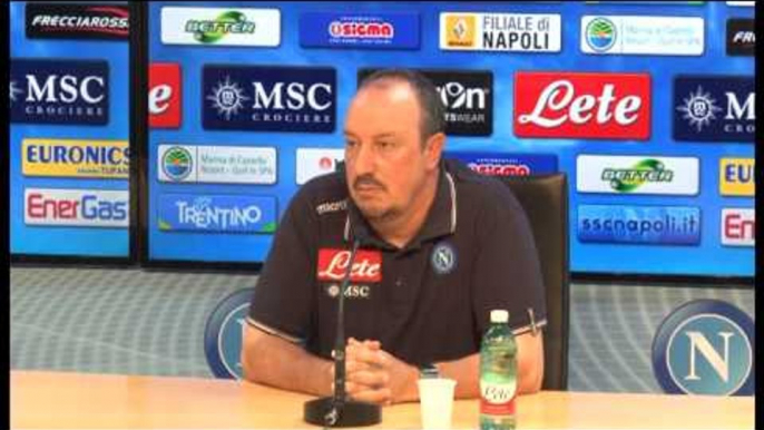 Napoli - Roma-Napoli, Benitez: "Sfida non decisiva" (17.10.13)