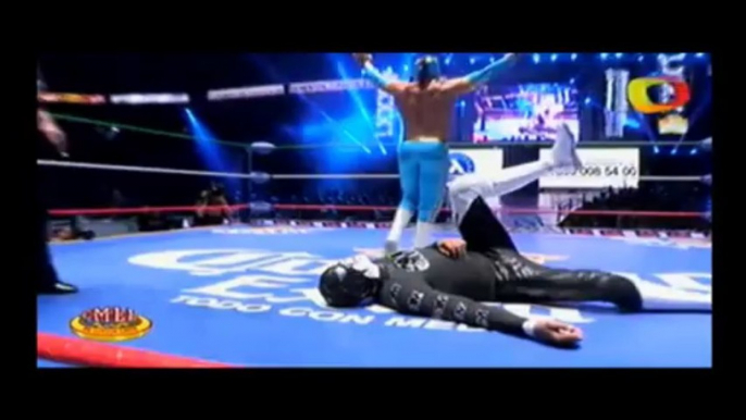 La Sombra vs. Volador Jr. (Mask vs Mask) CMLL 80th Anniversary