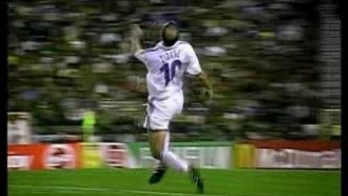 Nike Football - Joga Bonito - Ronaldinho vs zidane