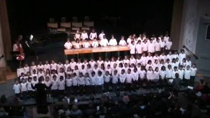 "Le Plateau School" Choir 106 Child's,"Enfant de Palestine" "Noel des enfants du Monde" Sean Liu Stafford,DVD Concert