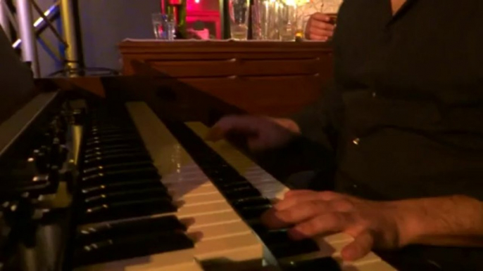 DESNOS MICHEL PRESENTE DONALD RAY JOHNSON AU MELROSE CAFE  CHANTE GEORGIA DE RAY CHARLES