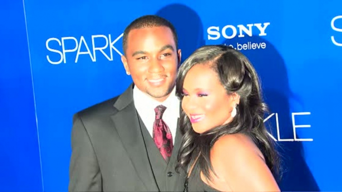 Bobbi Kristina Brown Marries Nick Gordon