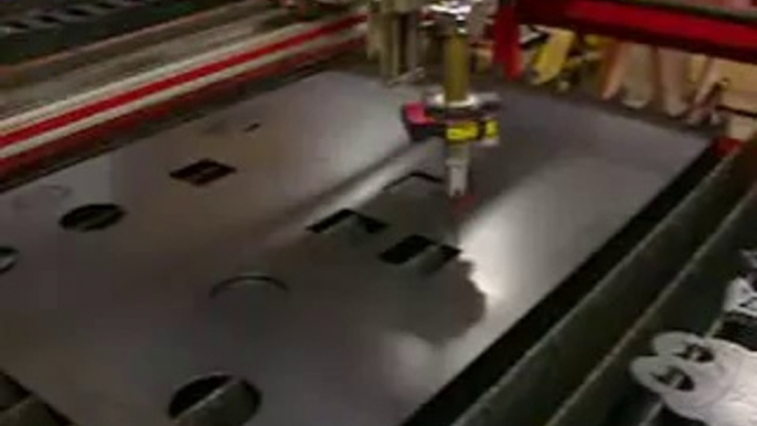 CNC PLASMA CUTTING TABLE with THC