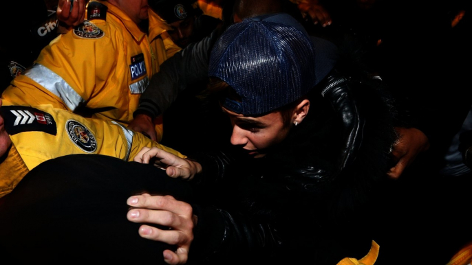 Deport Justin Bieber Petition Reaches 100,000 and Justin Faces Assault in Canada