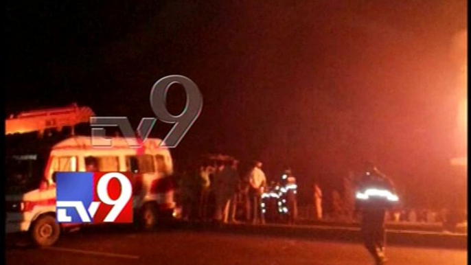 7 dead as Volvo bus collides with oil tanker