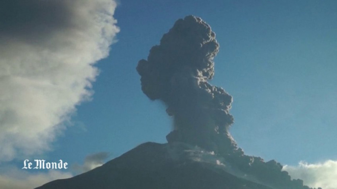 Eruption du Tungurahua en Equateur