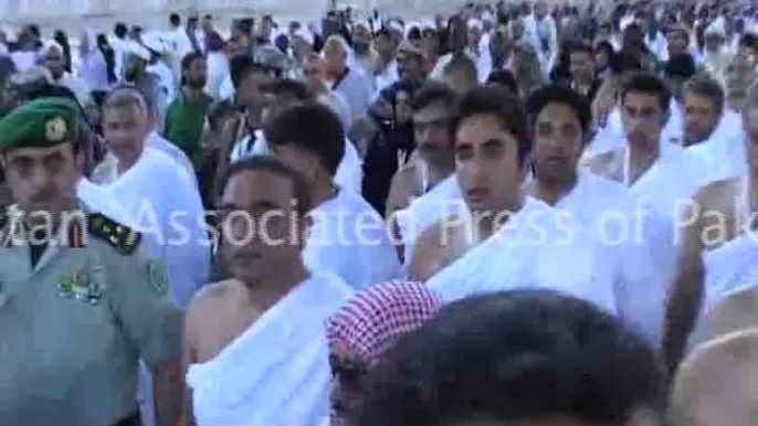 Chairman PPP Bilawal Bhutto Zardari performing Umrah along with President Zardari