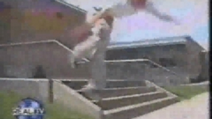 Jackass - horrible crash en skate