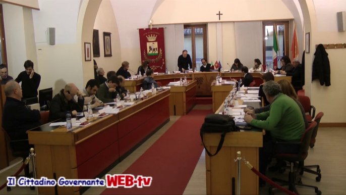 Consiglio comunale 10 febbraio 2014 punto 1 ODG ampliamento cimitero intervento Filipponi