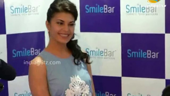 Jacqueline Fernandez Launches Smilebar Cosmetic Teeth Whitening