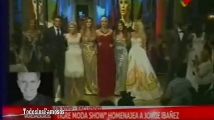 Imágenes de Paula en Secretos Verdaderos en el Tigre Moda Show homenaje a Jorge Ibañez - 15 de Marzo (video de Todos Famosos)