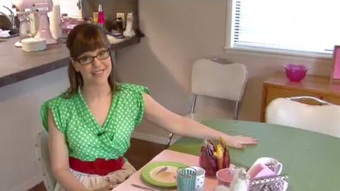 Celebrity Cooks - Lisa Loeb Cooks