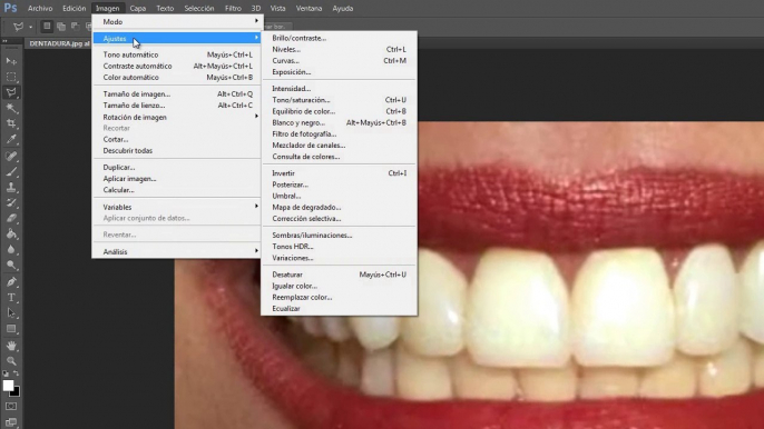 TUTORIAL -COMO BLANQUEAR LOS DIENTES DIENTES