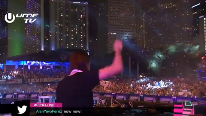 Alesso feat. Ryan Tedder - Scars (Live Ultra Miami 2014)