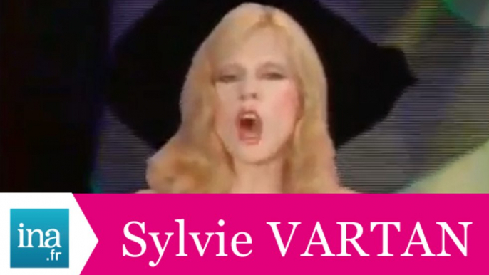 Sylvie Vartan "Danse-la, chante-la" (live officiel) - Archive INA