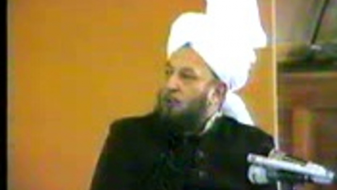 Massieh-o-MahdiCD.10.Q.03.Alaamaat Imaam Mahdi Aur Mirza Sb.-Talib E Dua M.A.Shaheen