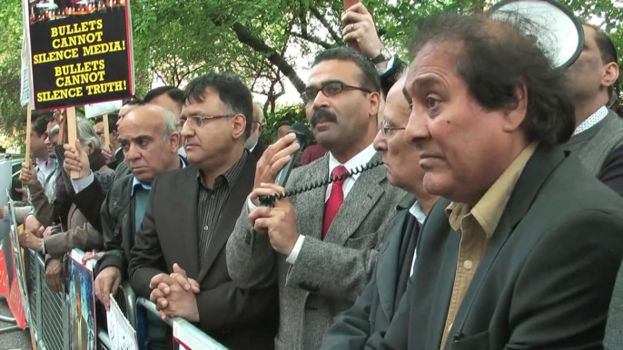 London Ibrar Mir Protest against murder attempt on Journalist Hamid Mir