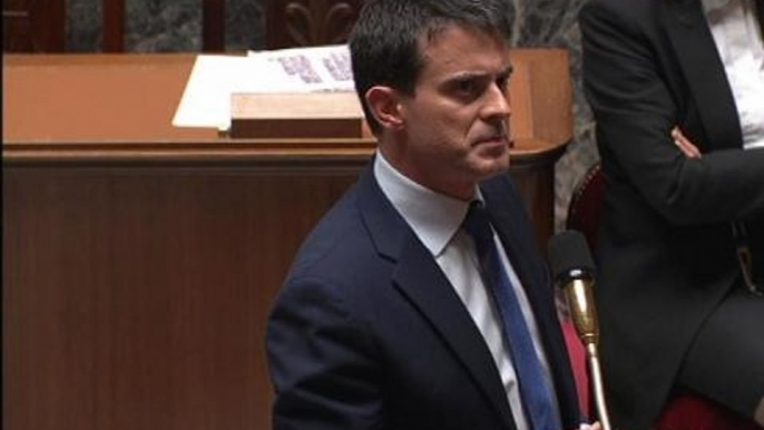 Manuel Valls, un Premier ministre qui peine à faire l'unanimité dans son camp - 30/04