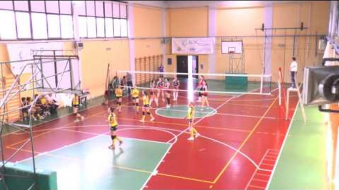 Aversa (CE) - Alp volley vince 3 a 0 contro club Volley Saviano (11.05.14)