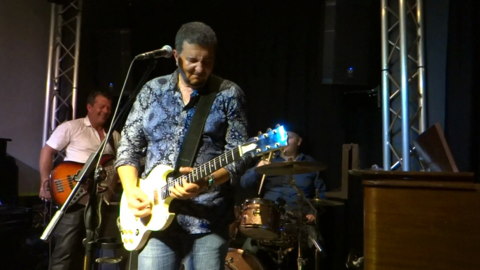 MICHEL DESNOS PRESENTE GAS BLUES BAND AND MANU BEER AU MELROSE CAFE AGDE 24 5 2014  PART 2