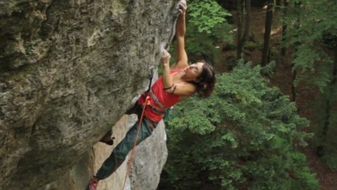 adidas Outdoor presents Wallstreet Germany with Mélissa Le Nevé - Climbing  Bouldering