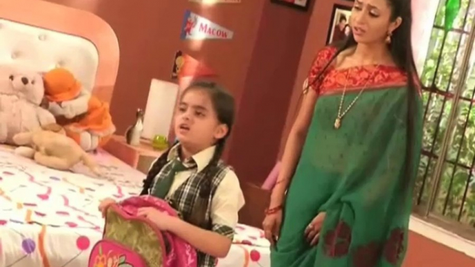 Yeh Hai Mohabbatein Ruhi is upset with Ishita