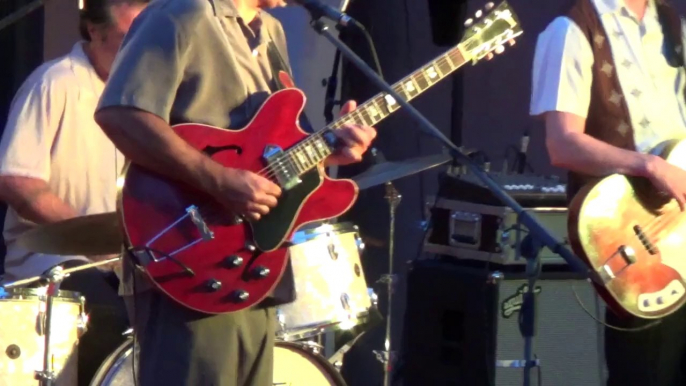 Actu Var concert Blues AWEK dans les jardins du Musée de la céramique Terra Rossa de Salernes Grande soirée en collaboration avec André Fanelli Dracénie Var