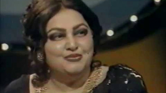 NOOR JEHAN - KEHNDE NE NAINA TERE KOL REHNA