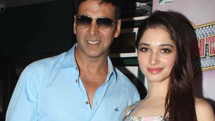 Akshay Kumar And Tamannaah Bhatia At A Charity Exhibition