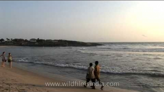 Visitors walking in the Kanyakumari beach