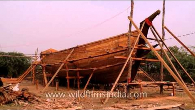 Wood - Traditional boat building material