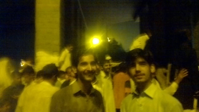 Tehreek-e-Insaf ka worker Josh o jazba or barish [15 august 2014