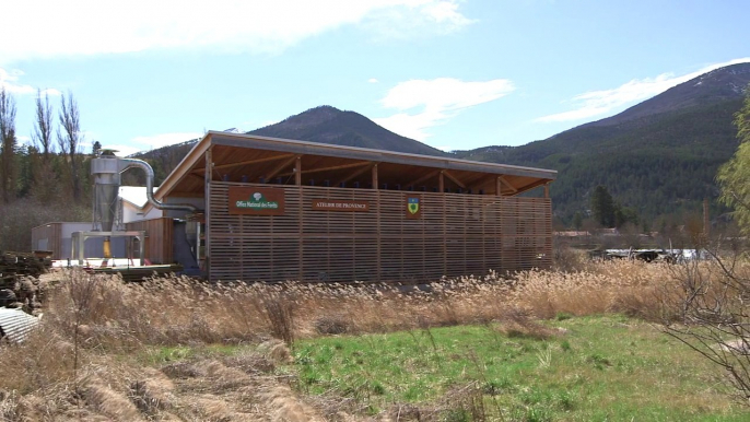 Projets exemplaires - L'atelier bois communal ONF à Barrême (Alpes-de-Haute-Provence)