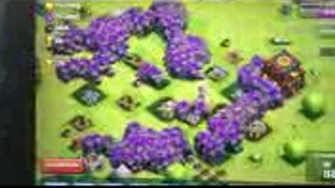 Clash of clans 300 Golems 300 Giants mass Gameplay August 2014