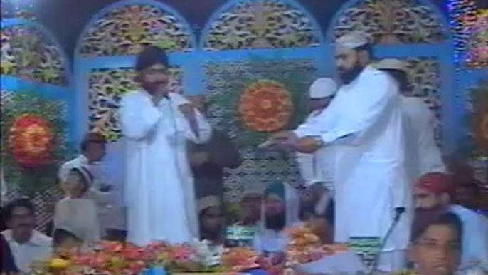 BAri Umeed Hy Sarkar Qadmon Mein Bulaye gy By Muhammad Usman Qadri Mehfil Badami bagh 3 tower Lhr