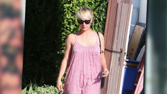 Kaley Cuoco Reveals How She Learned of Leaked Nudes