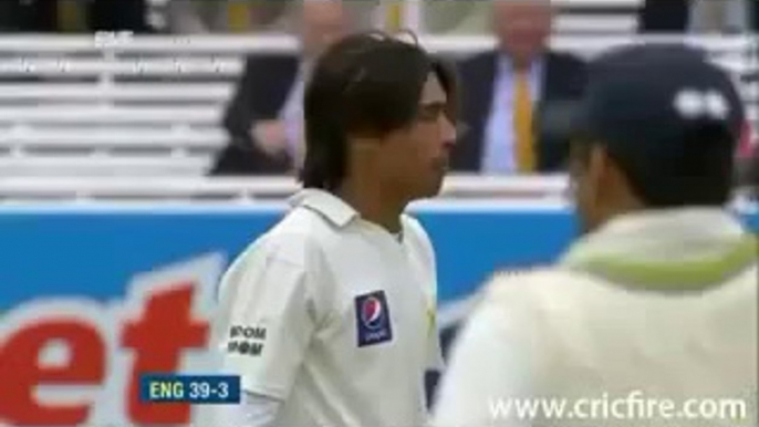 Mohammad Amir 6 wickets in 2 overs vs England in Test